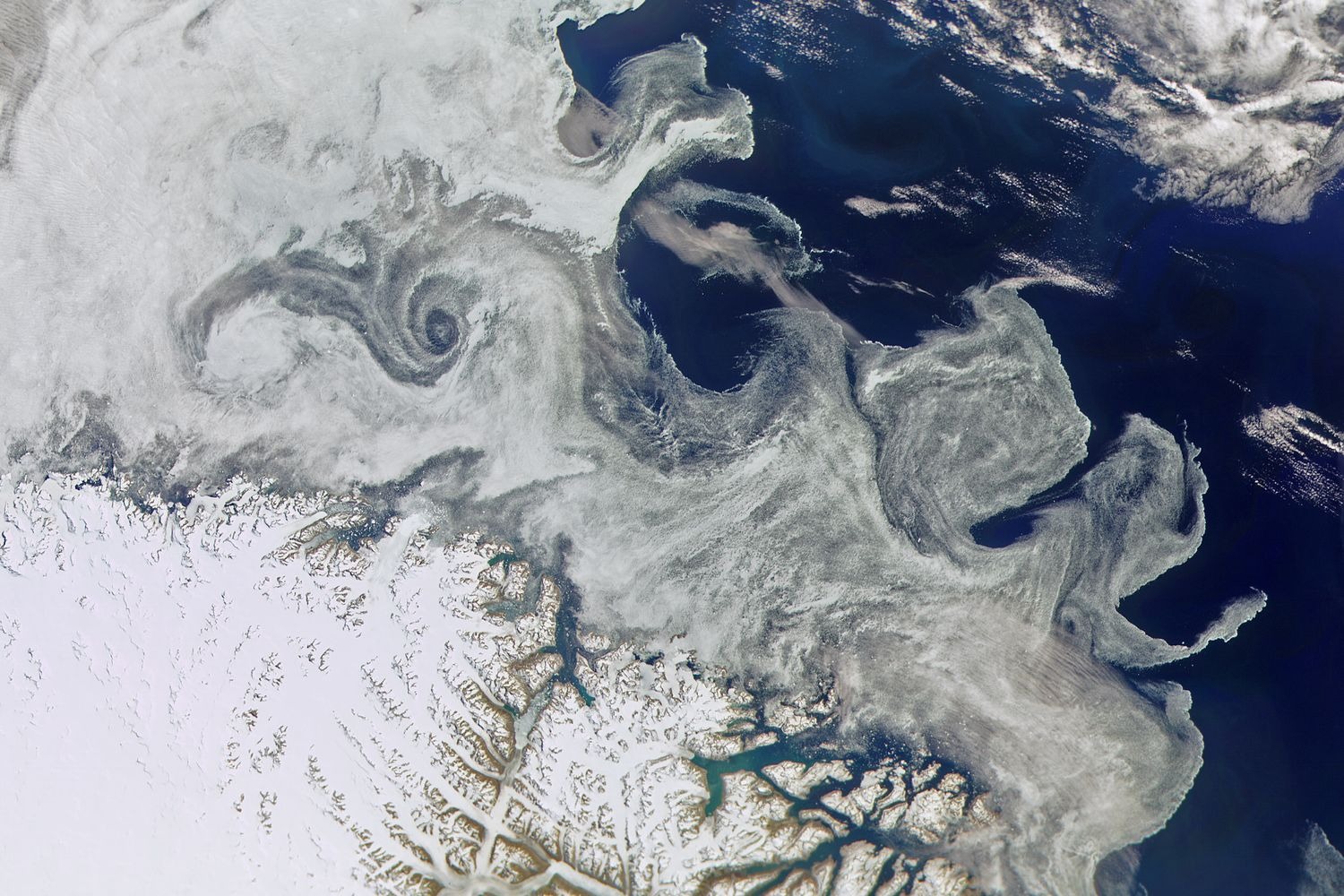 Greenland ice swirls on June 20th, 2021