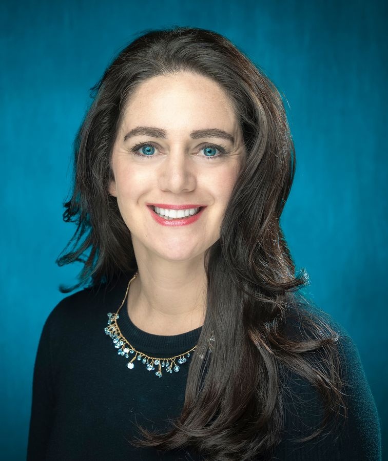 Andrea R Goldberg