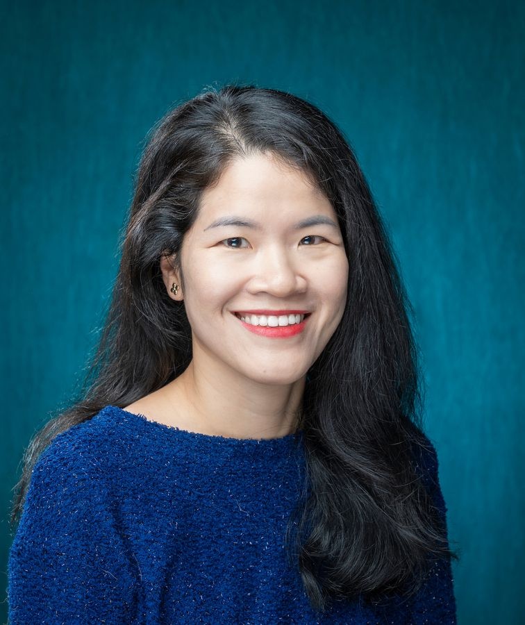 Trang H Le