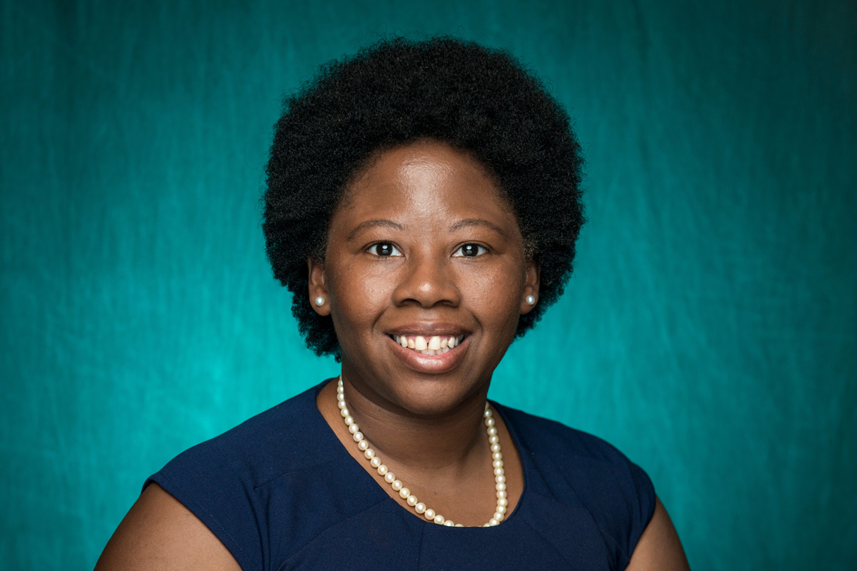 Dr. Candice Robinson
