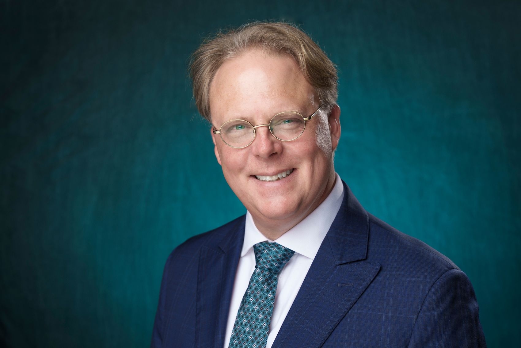 portrait of Stuart Borrett