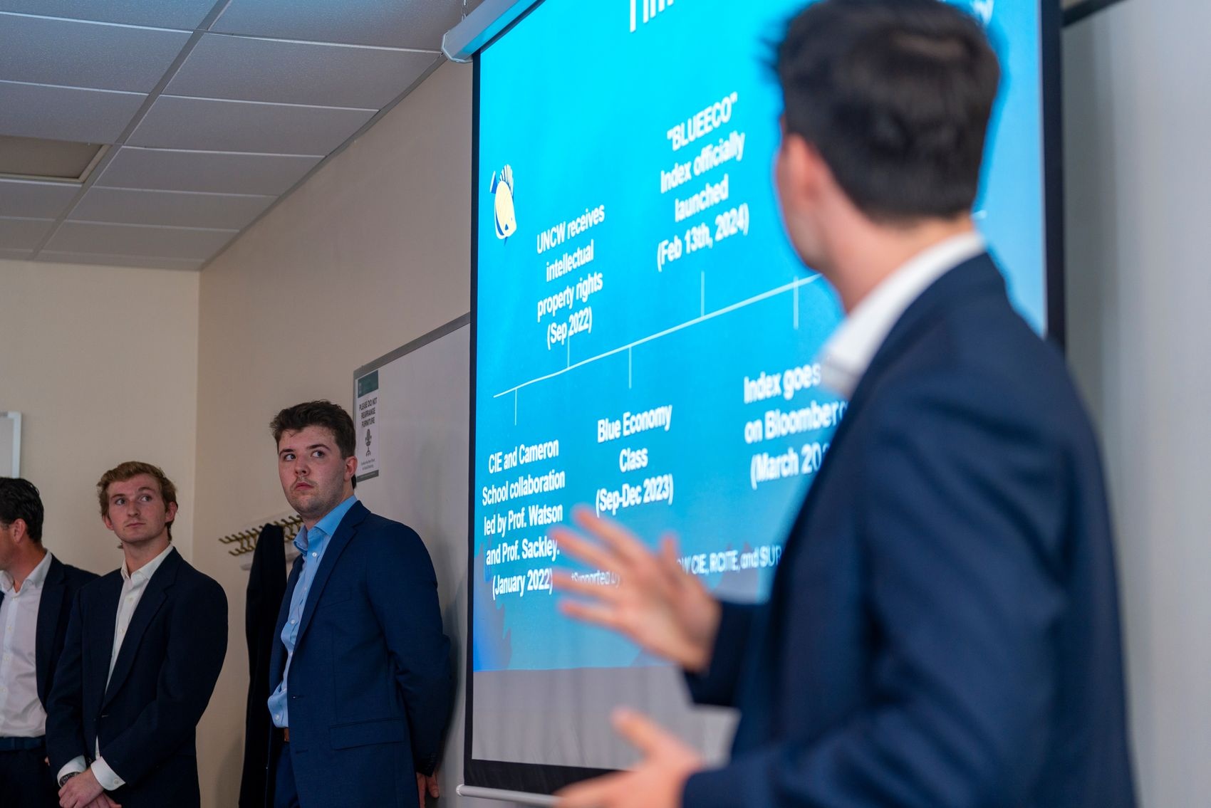 Students present on the Blue Economy Index
