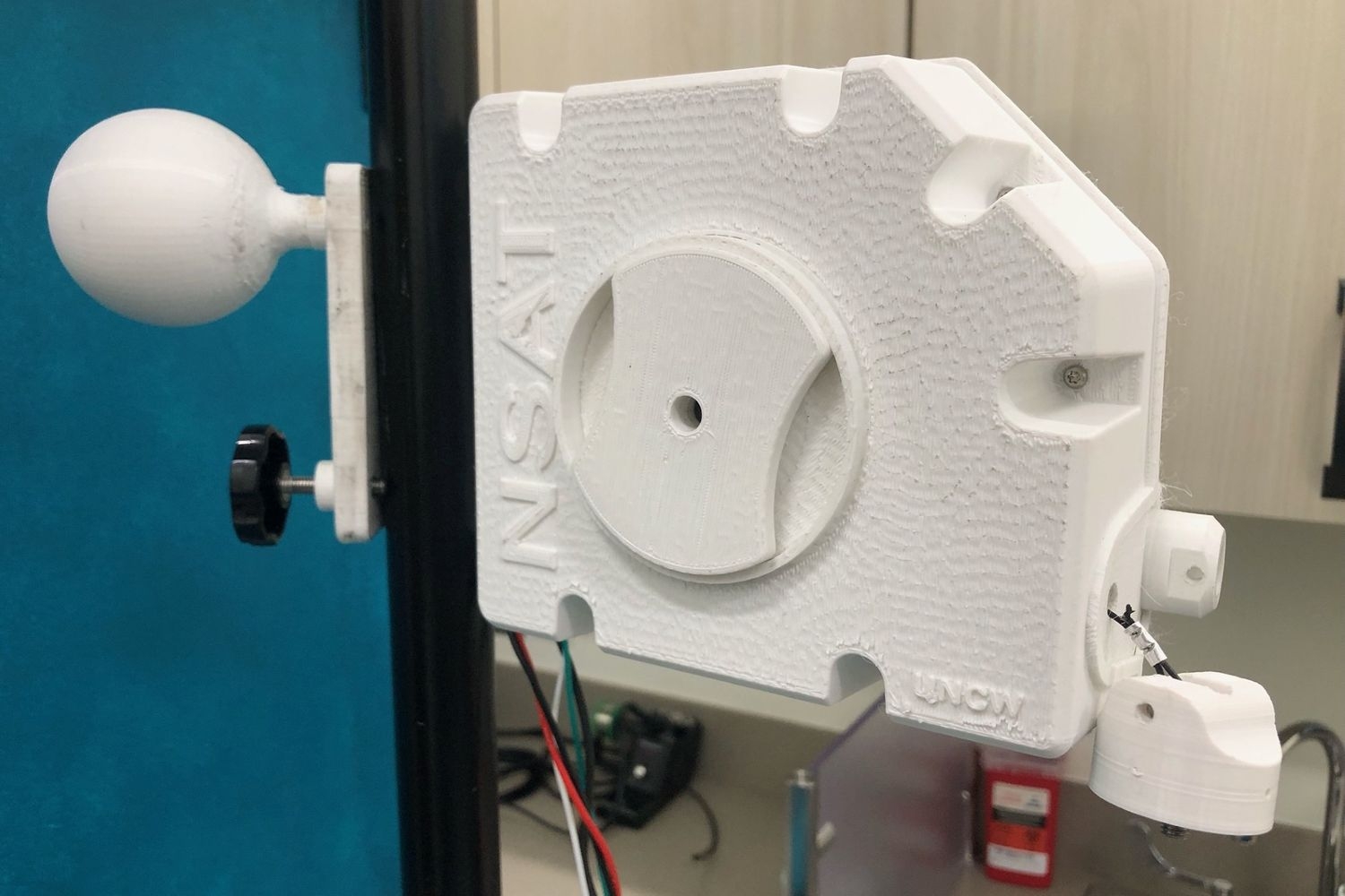 First iteration prototype of the Neck Strength Assessment Tool.